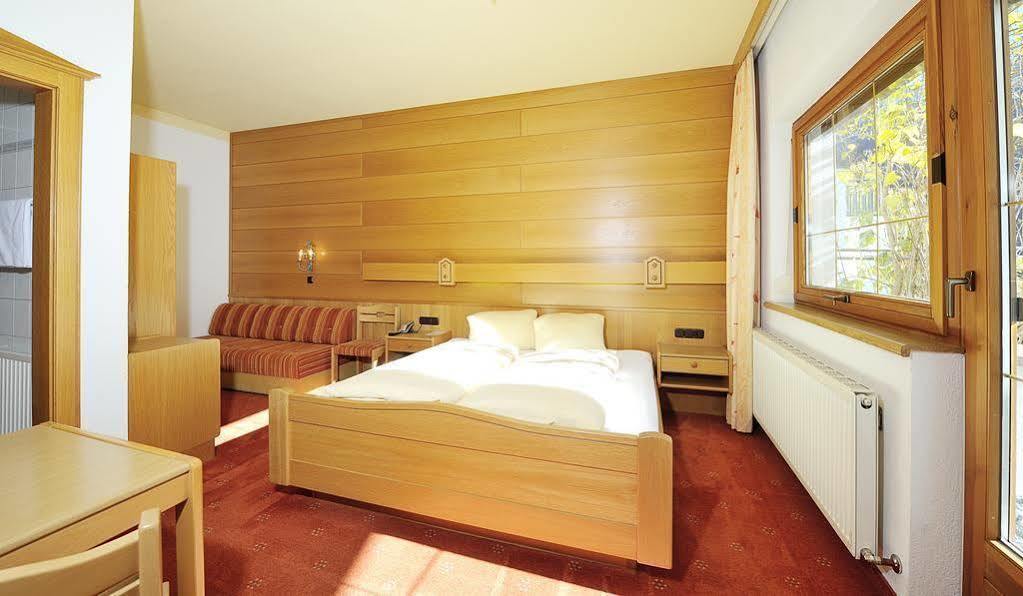 Hubertus Appartements Ischgl Exterior photo